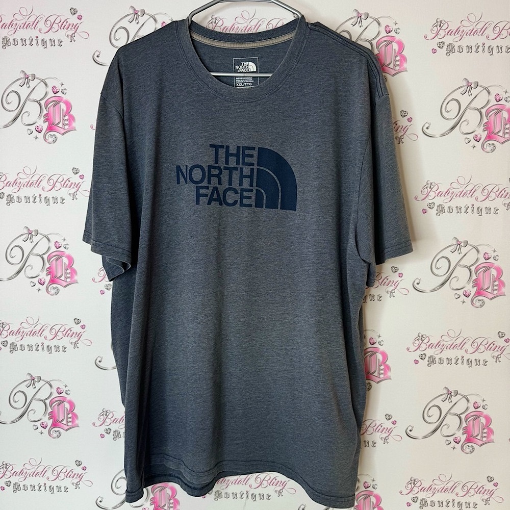 The North Face Men's Gray T-Shirt blue logo comfy lightweight tee top graphic